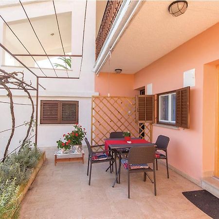 Mirjana Apartment Pjescana Uvala Exterior photo